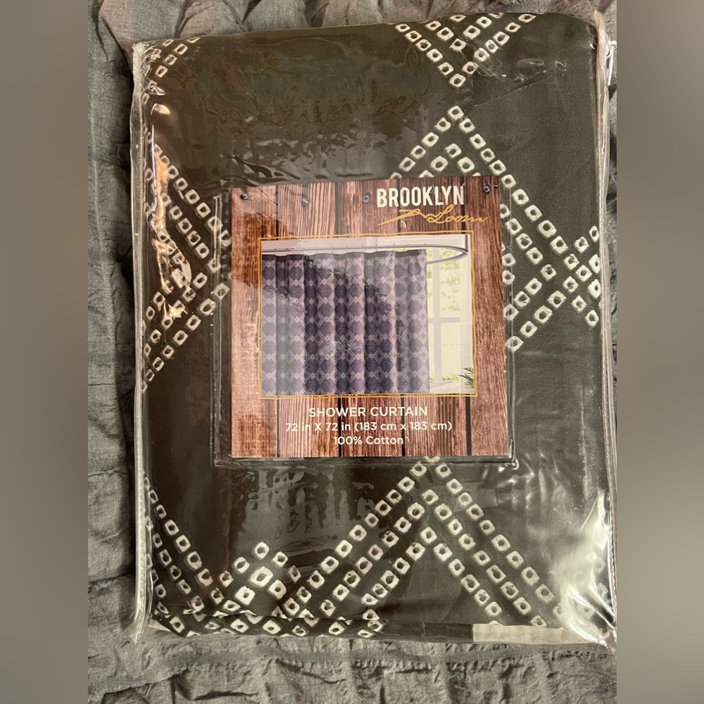 NWT - Brooklyn 100% Cotton Shower Curtain